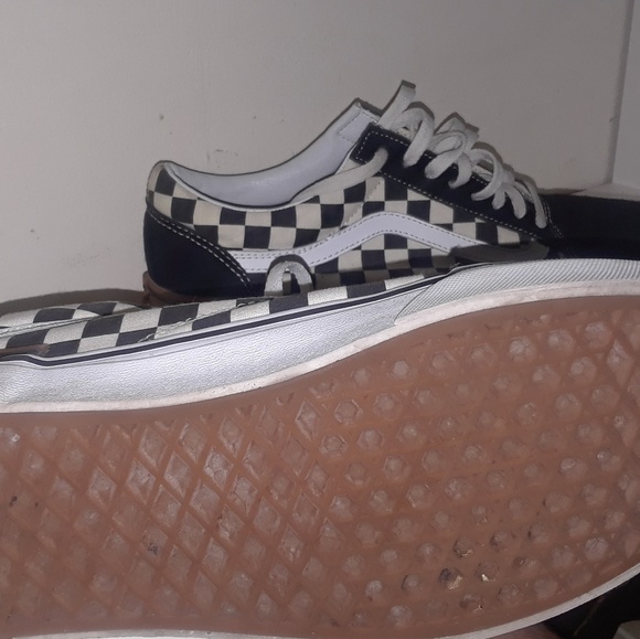 Checkerboard Vans Old Skool w/gum block - Picture 2 of 4